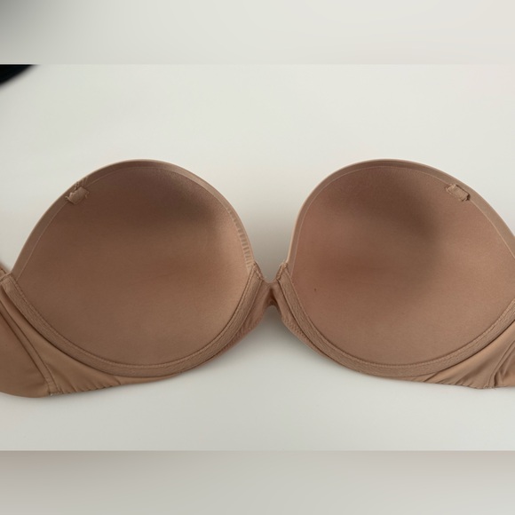Victoria’s Secret very sexy push up strapless bra 38d - Picture 5 of 7